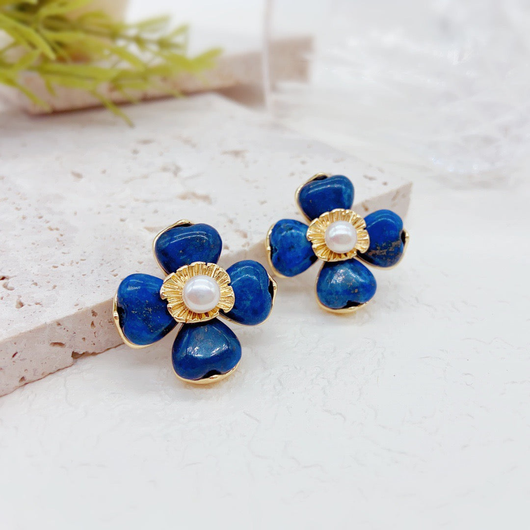 La Dama Azul (Aretes de Perlas Cultivadas y Lazurita)