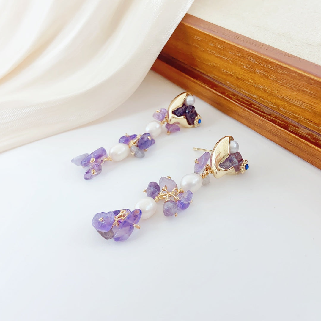 Belleza Terrenal (Morada) (Aretes de Perlas Cultivadas)