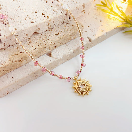 Resplandor Floral (Collar de Perlas Cultivadas)
