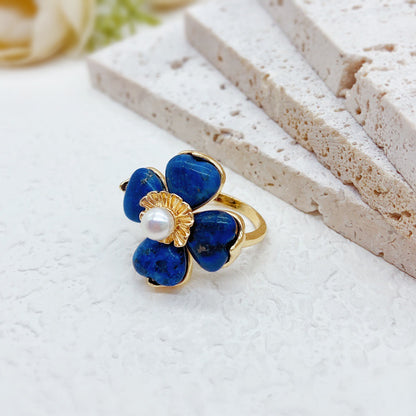 La Dama Azul  (Anillo de  Perlas Cultivadas y Lazurita)
