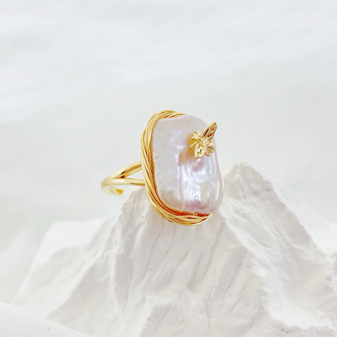 Abejita (Anillo de Perlas Cultivadas)