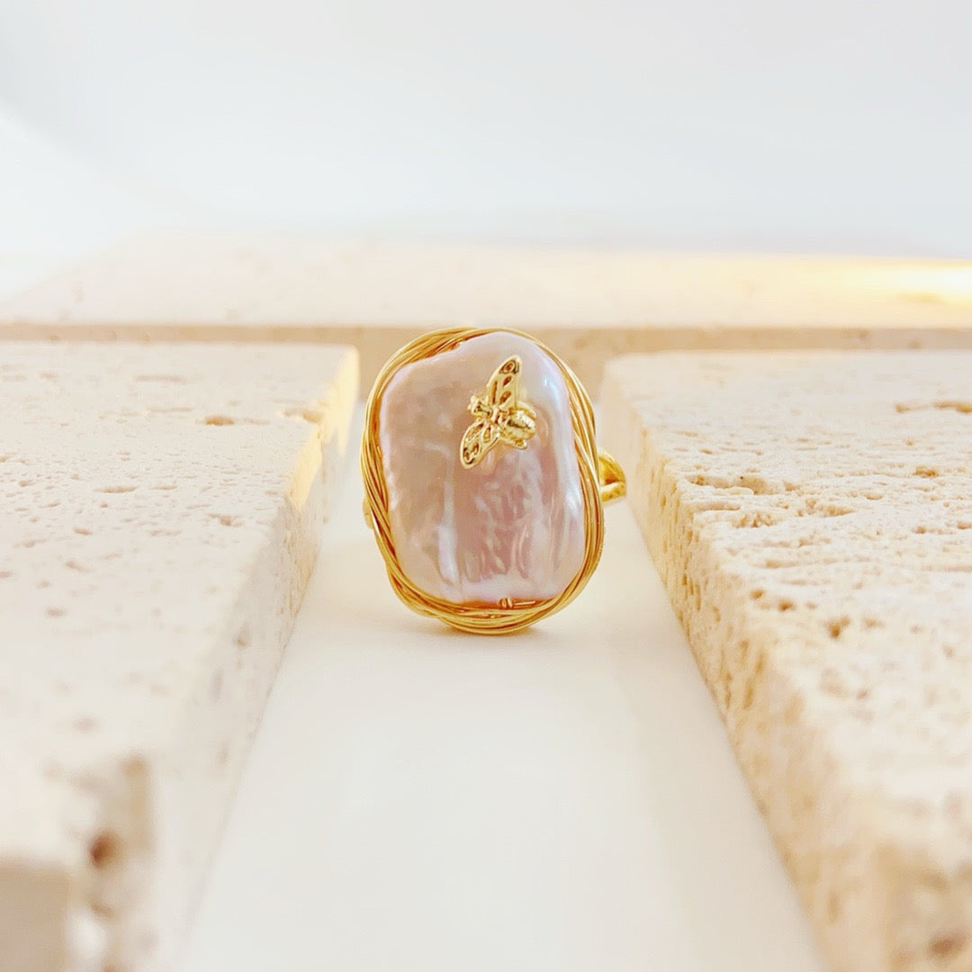 Abejita (Anillo de Perlas Cultivadas)