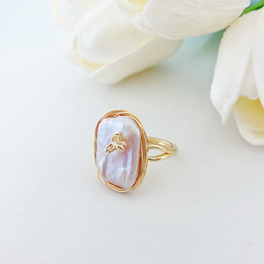 Abejita (Anillo de Perlas Cultivadas)